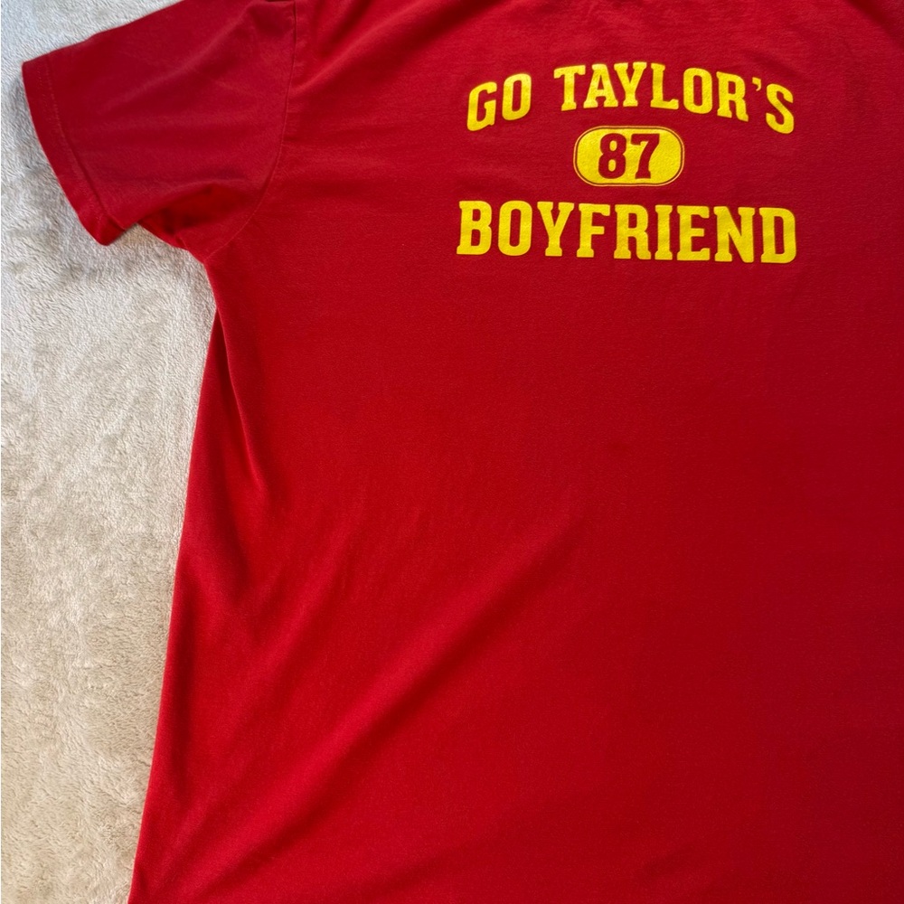 Go Taylor’s Boyfriend Travis Kelsey T Shirt Kanas city Chiefs size Large - Picture 3 of 7